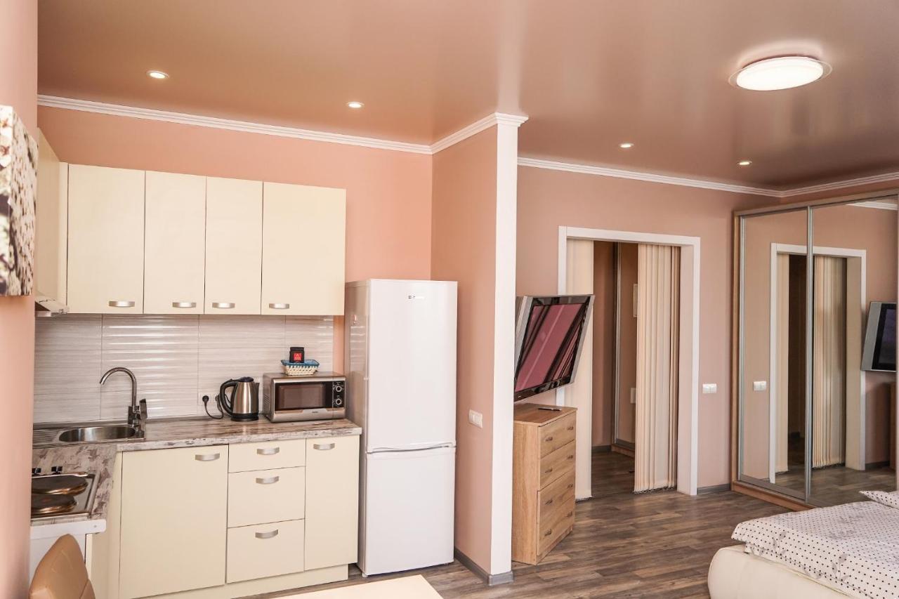 Cozy Apartment In A New Building Close To The Downtown Киев Экстерьер фото